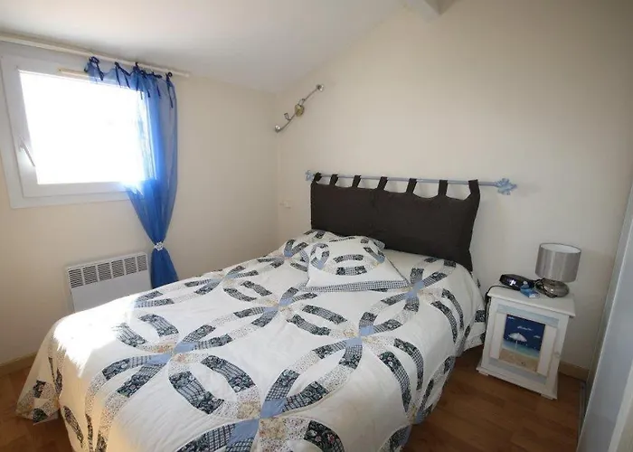 Hébergement de vacances Maison De *