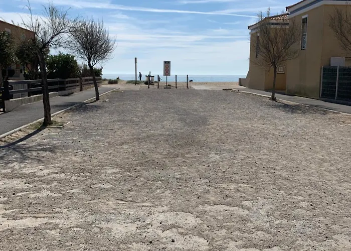 Hébergement de vacances Maison De *